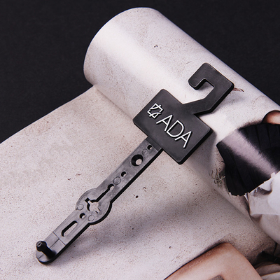 Вешалка 40mmx127mm изготовленного на заказ пояса логотипа печатания серебряной фольги пластиковая